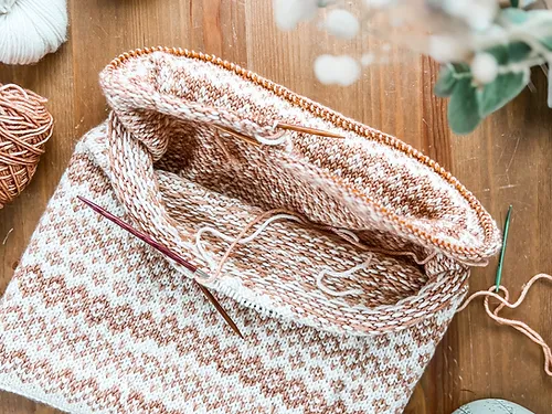 Basic Doodle (Reversible Cowl) - Image 4
