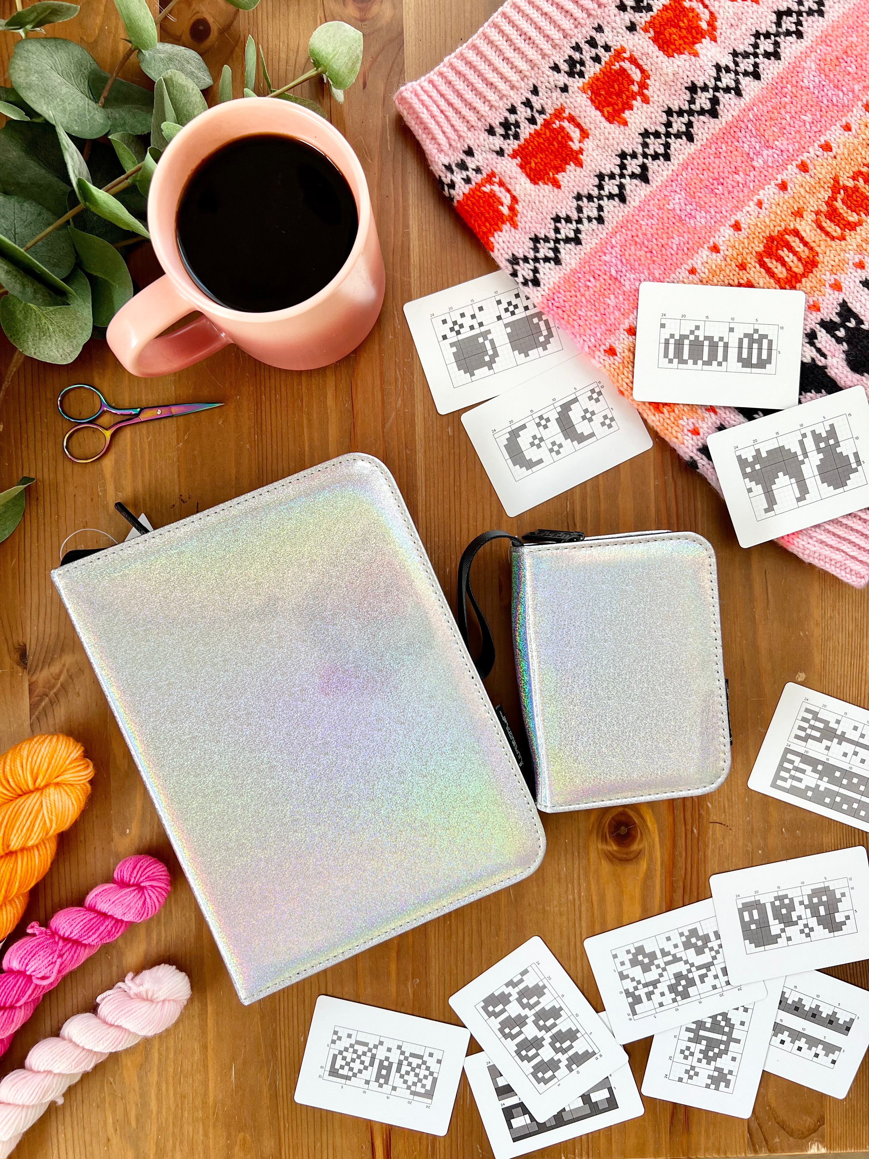 Doodle Card Binder | 4-Pocket | Max (400 pcs) | Laser Silver - Image 6