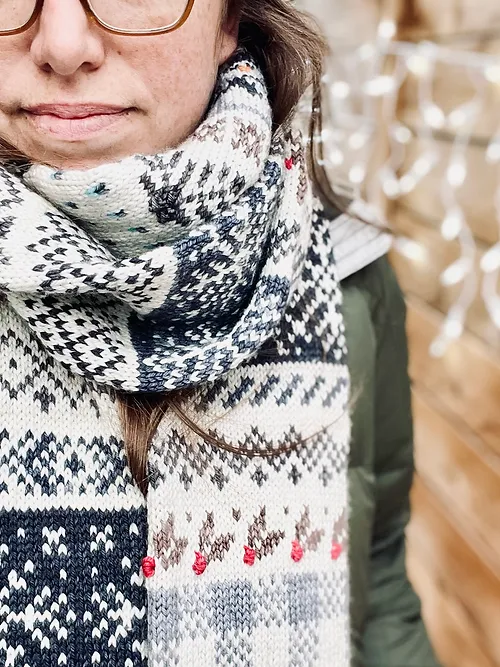Holiday Doodle Scarf (Advent Pattern) - Image 4