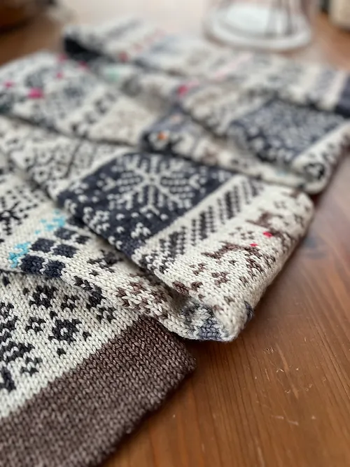 Holiday Doodle Scarf (Advent Pattern) - Image 7